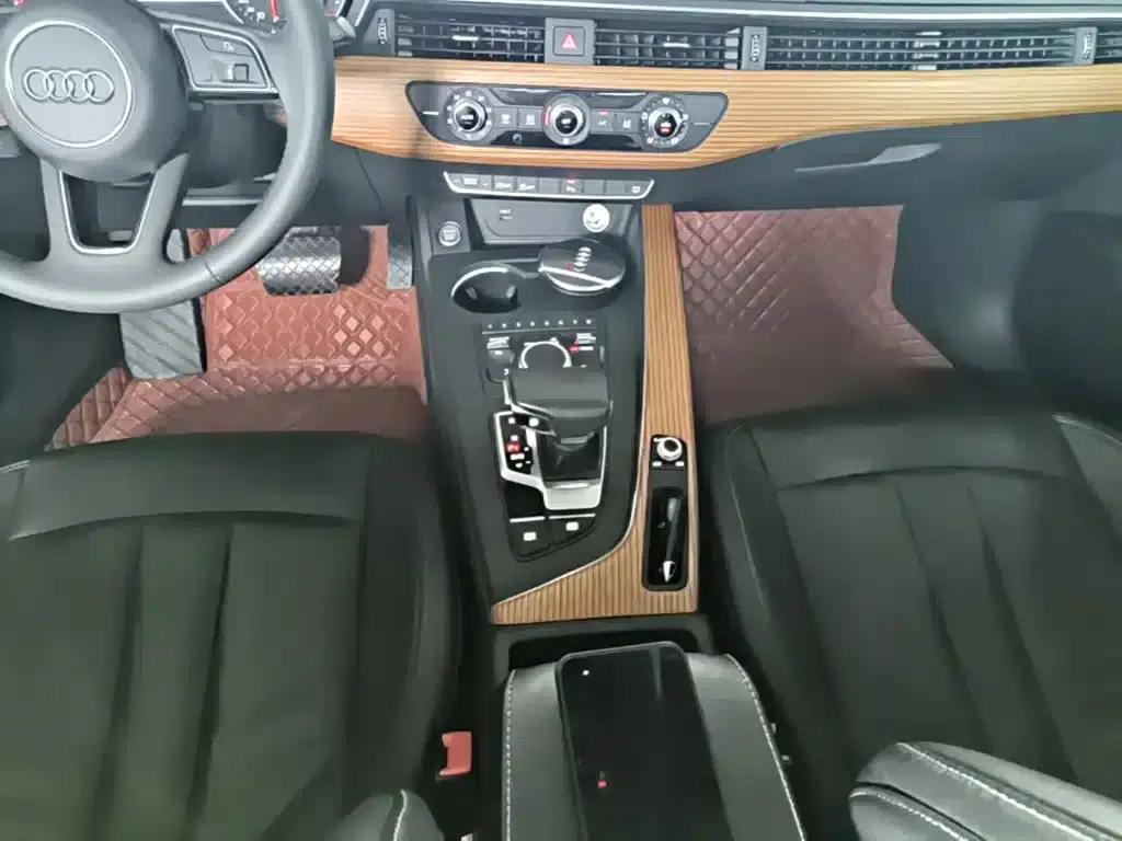 Audi A4L 2018 30th Anniversary Edition 40 TFSI Progressive — миниатюра 14