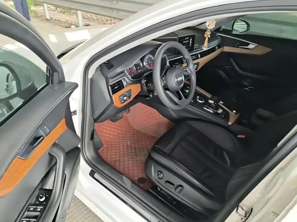 Audi A4L 2018 30th Anniversary Edition 40 TFSI Progressive — миниатюра 16