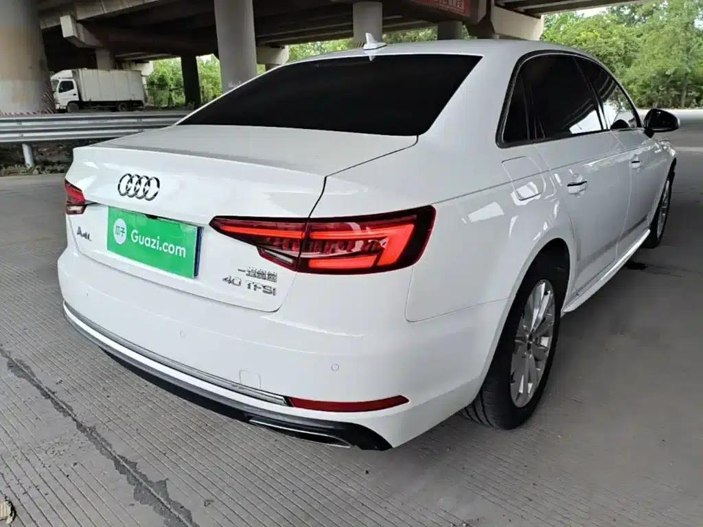 Audi A4L 2018 30th Anniversary Edition 40 TFSI Progressive — миниатюра 8