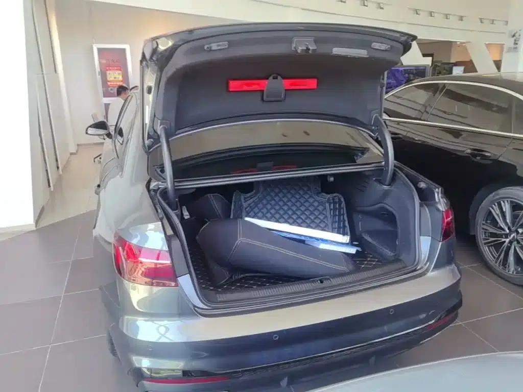 Audi A4L 2022 40 TFSI Luxury Dynamic — миниатюра 19