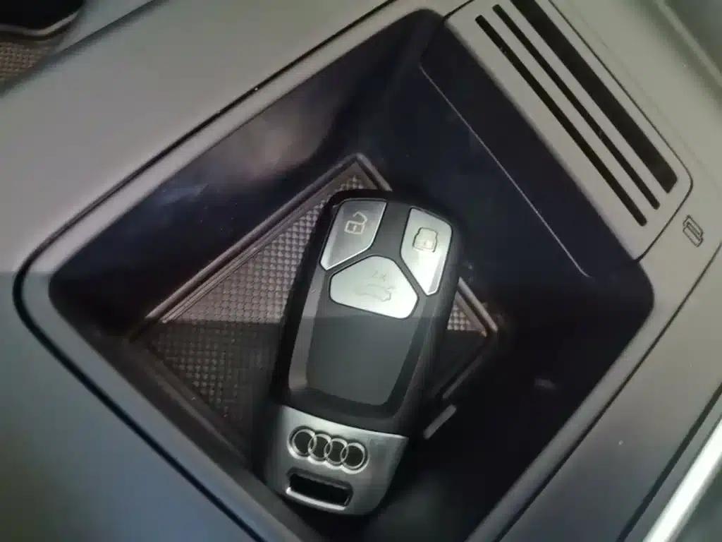 Audi A4L 2022 40 TFSI Luxury Dynamic — миниатюра 9
