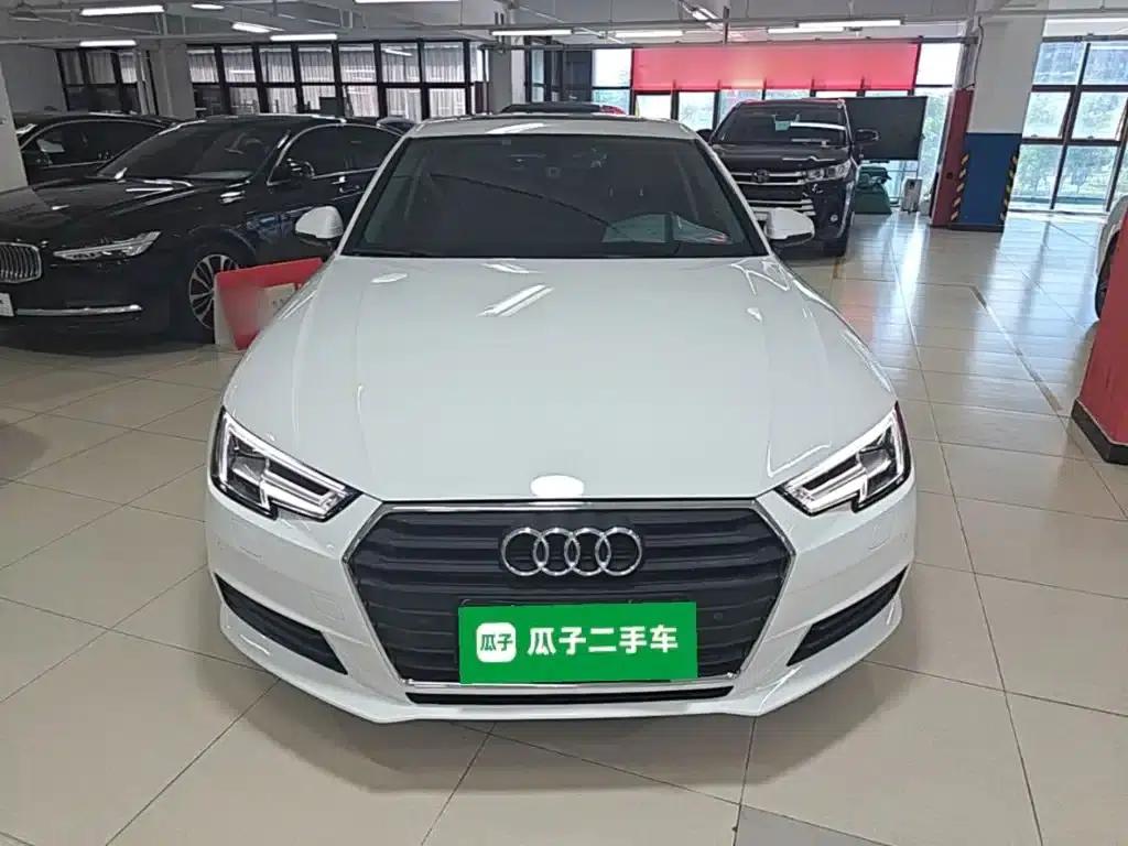 Audi A4L 2017 40 TFSI Fashion Edition — миниатюра 3