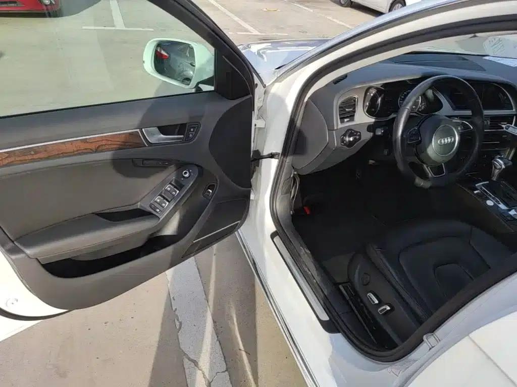 Audi A4L 2015 35 TFSI Automatic Technology Edition — миниатюра 16