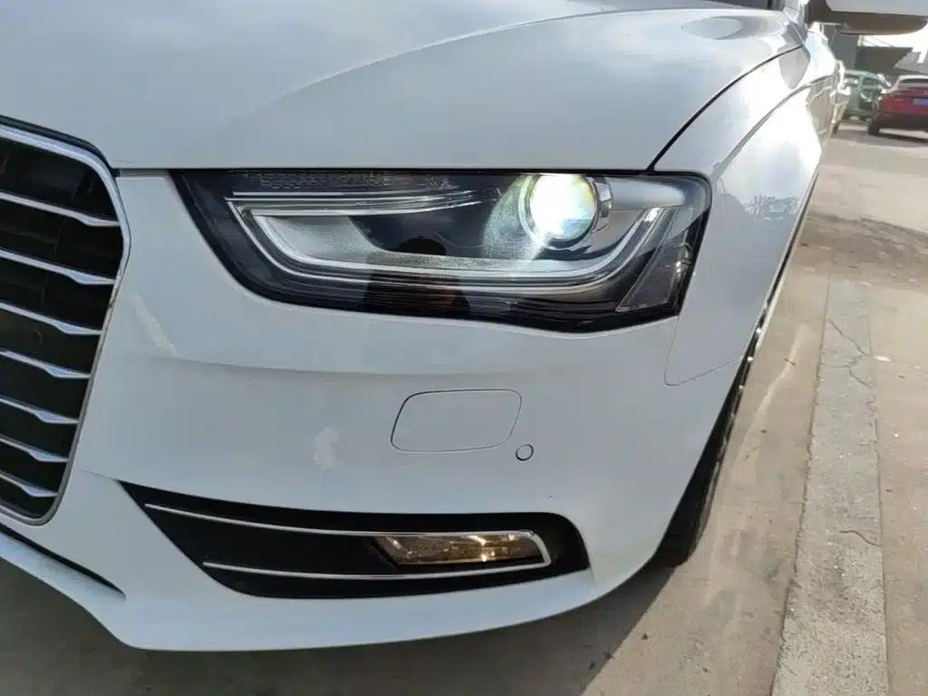 Audi A4L 2015 35 TFSI Automatic Technology Edition — миниатюра 24
