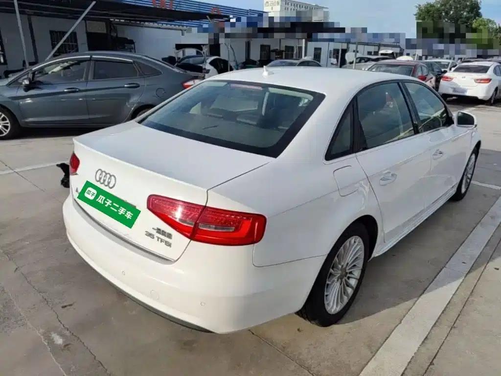 Audi A4L 2015 35 TFSI Automatic Technology Edition — миниатюра 7