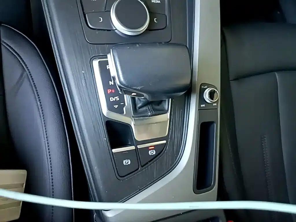 Audi A4L 2017 40 TFSI Progressive — миниатюра 14