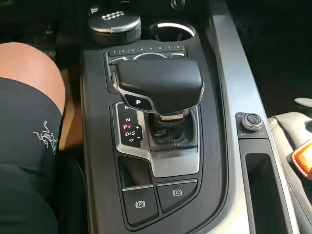 Audi A4L 2019 40 TFSI Fashion Edition (National V Emission Standard) — миниатюра 14
