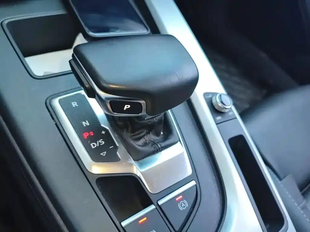 Audi A4L 2022 40 TFSI Fashion Dynamic Edition — миниатюра 21