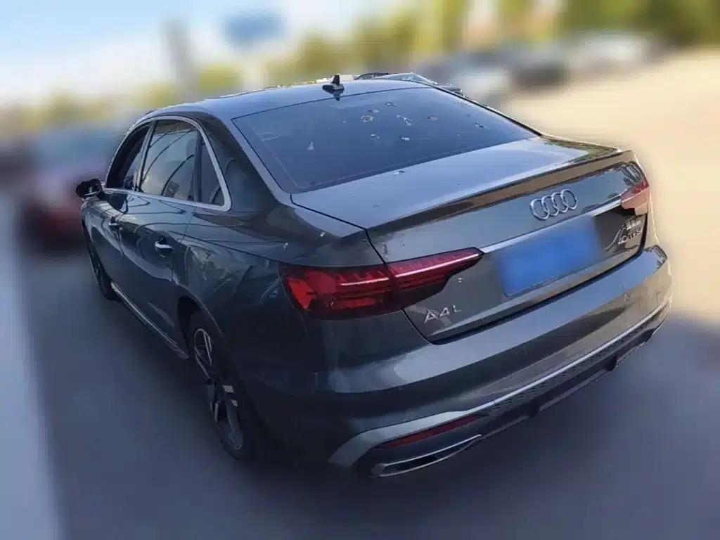 Audi A4L 2022 40 TFSI Fashion Dynamic Edition — миниатюра 9
