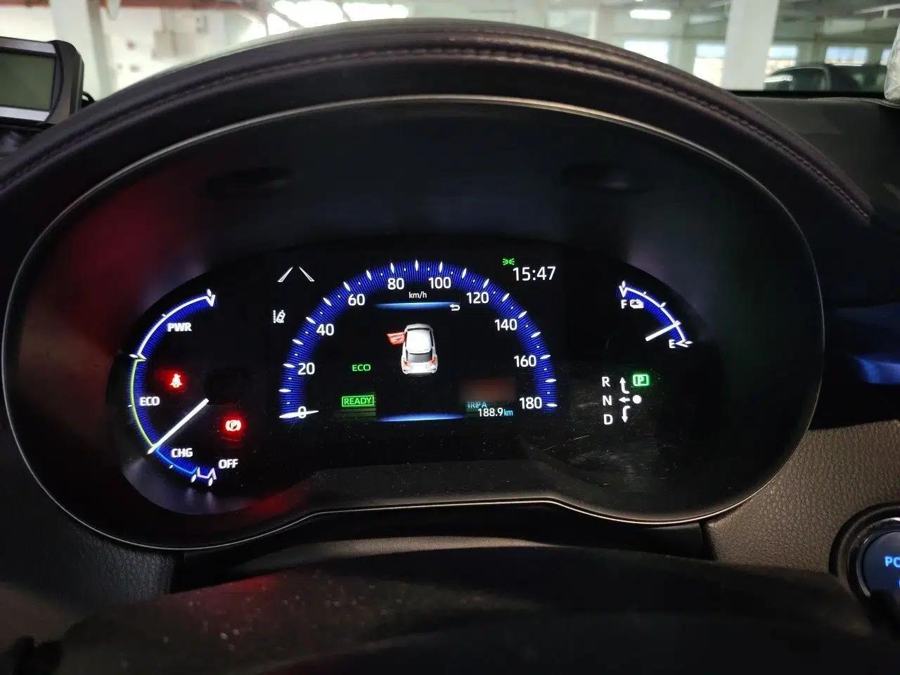 Toyota C-HR EV 2020 Luxury Sunroof Edition — миниатюра 10