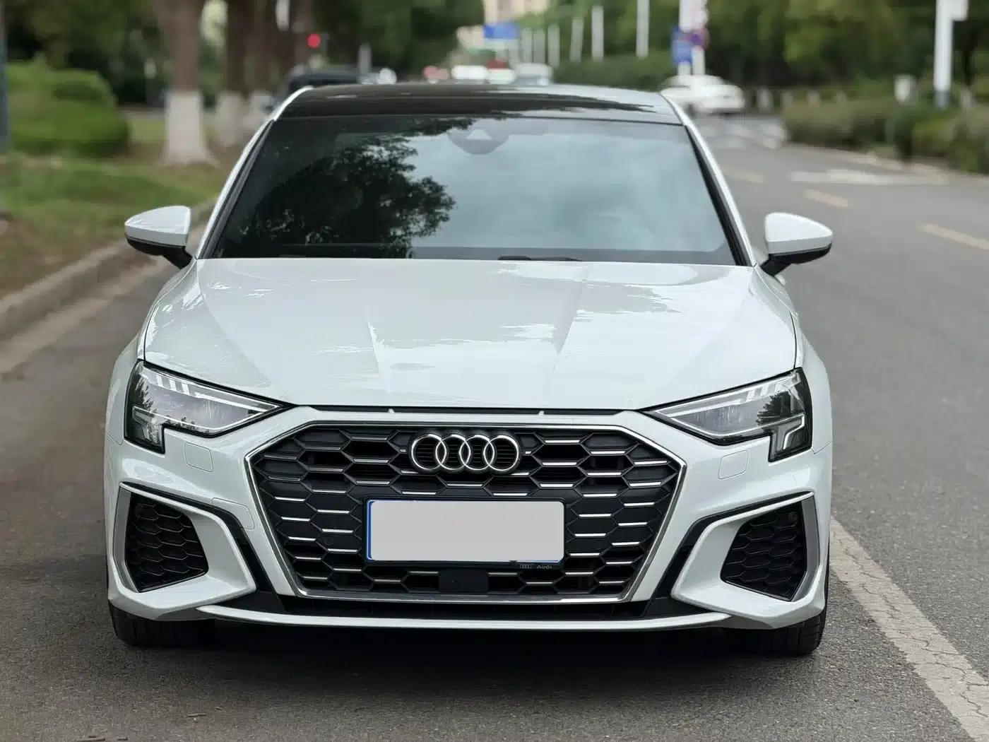 2022 Audi A3 A3L Limousine 35 TFSI Fashionable Elegant Model — миниатюра 2