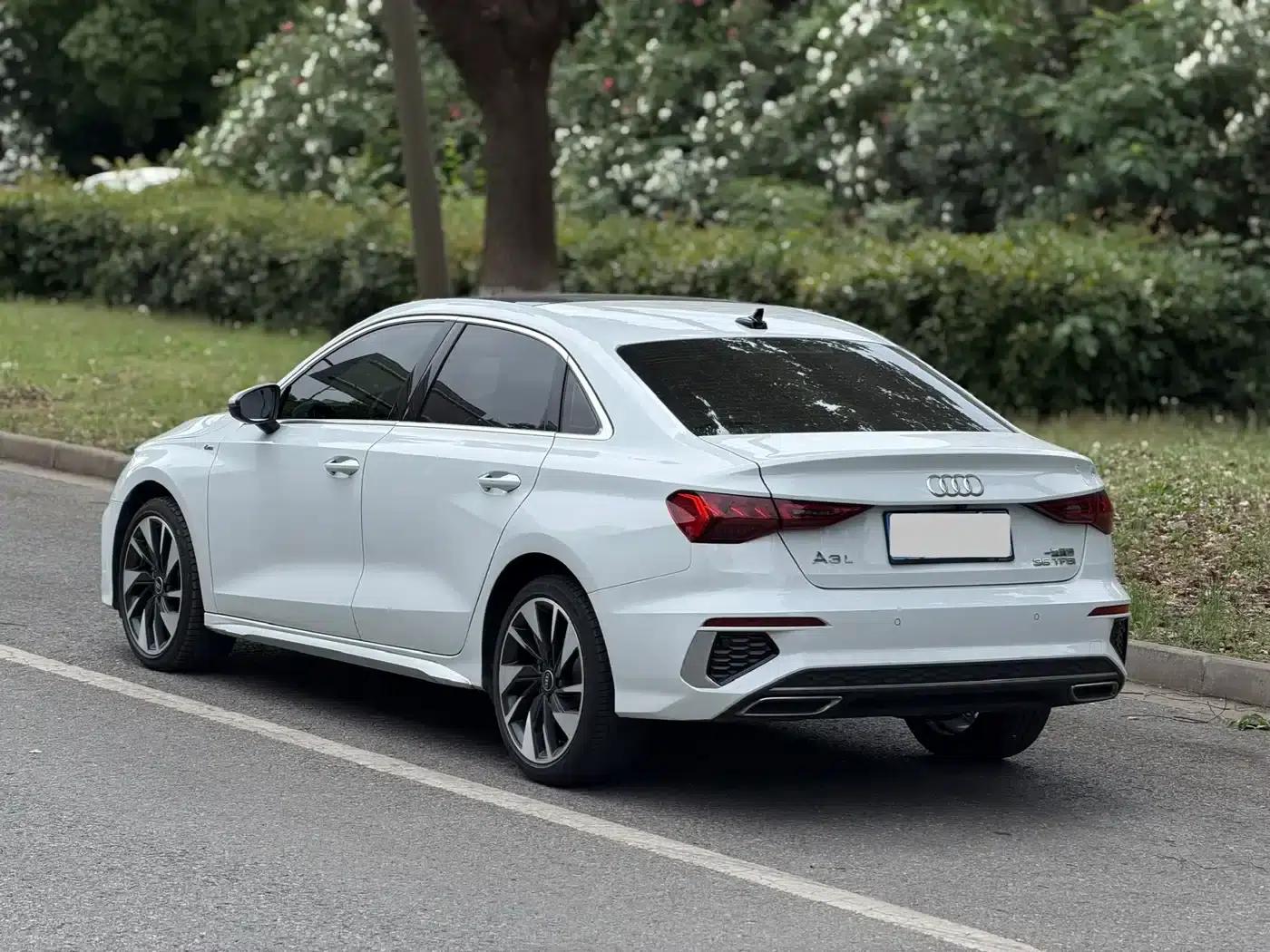 2022 Audi A3 A3L Limousine 35 TFSI Fashionable Elegant Model — миниатюра 6