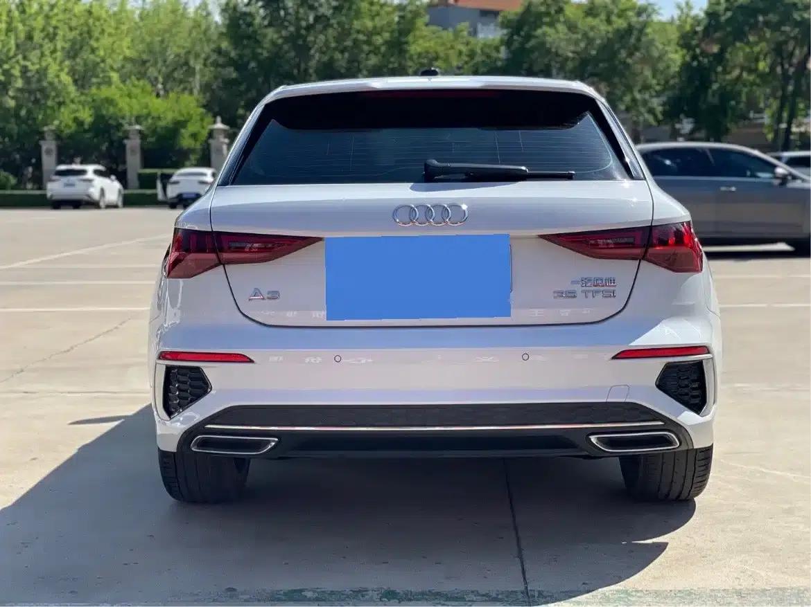 Audi A3 2022 Sportback 35 TFSI Fashion Sport — миниатюра 5