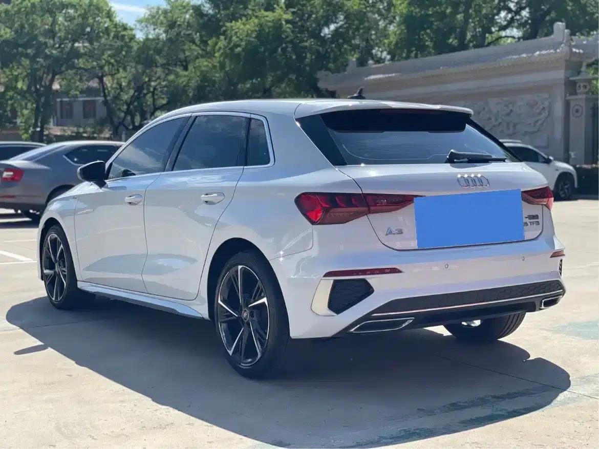 Audi A3 2022 Sportback 35 TFSI Fashion Sport — миниатюра 6
