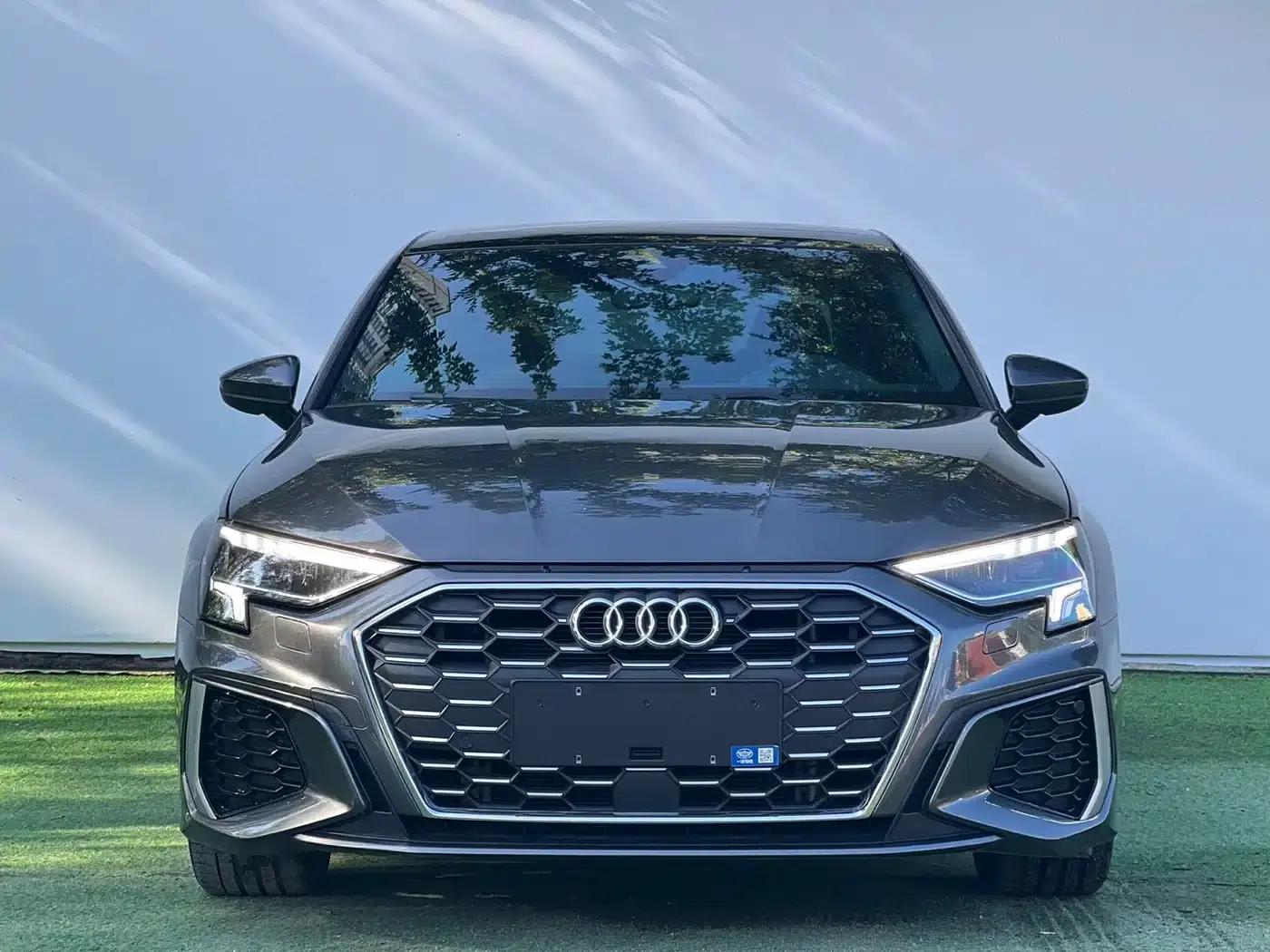 2022 Audi A3 A3L Limousine 35 TFSI Fashion Sport — миниатюра 2