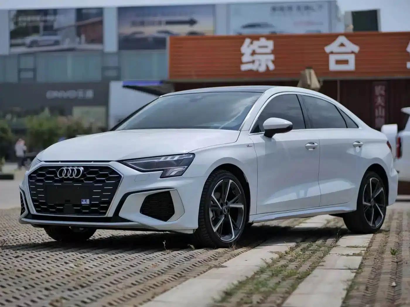 2022 Audi A3 A3L Limousine 35 TFSI Fashion Sport — миниатюра 1