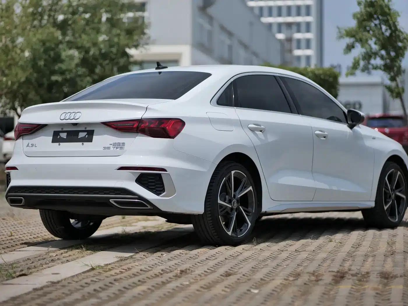 2022 Audi A3 A3L Limousine 35 TFSI Fashion Sport — миниатюра 4