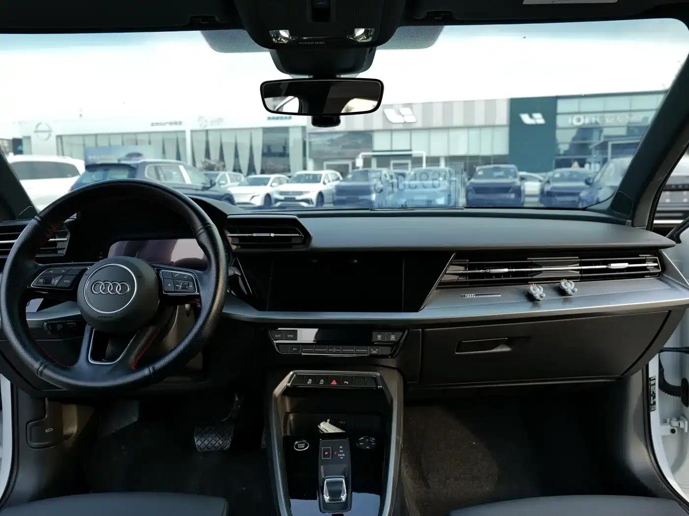 Audi A3 2022 Sportback 35 TFSI Fashion Sport — миниатюра 8