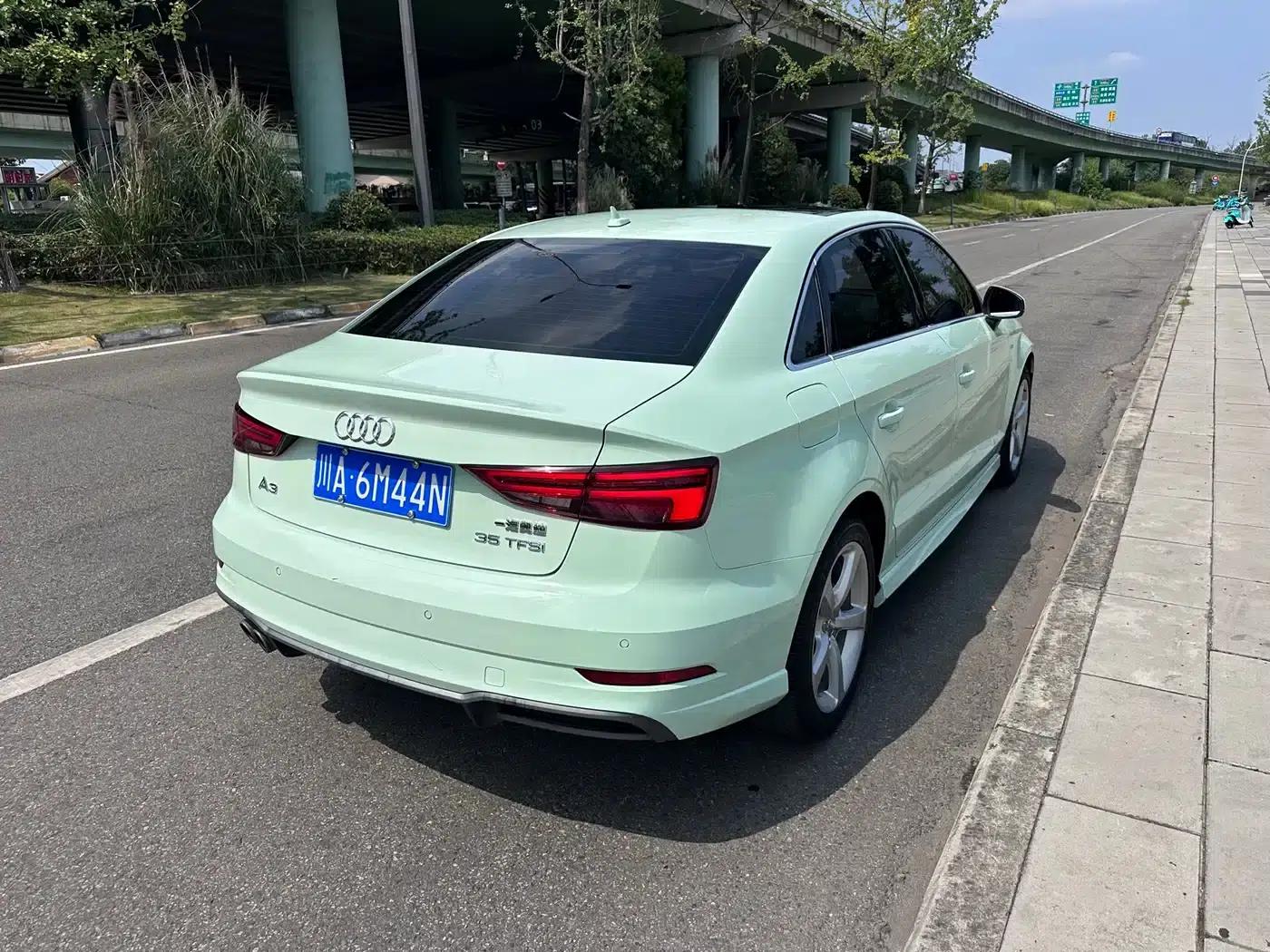 Audi A3 2018 30th Anniversary Edition Limousine 35 TFSI Fashion Model — миниатюра 3