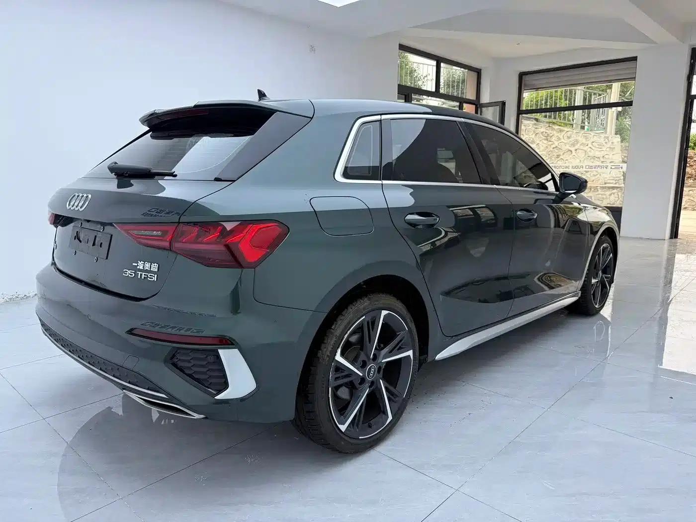 Audi A3 2022 Sportback 35 TFSI Fashion Sport — миниатюра 4