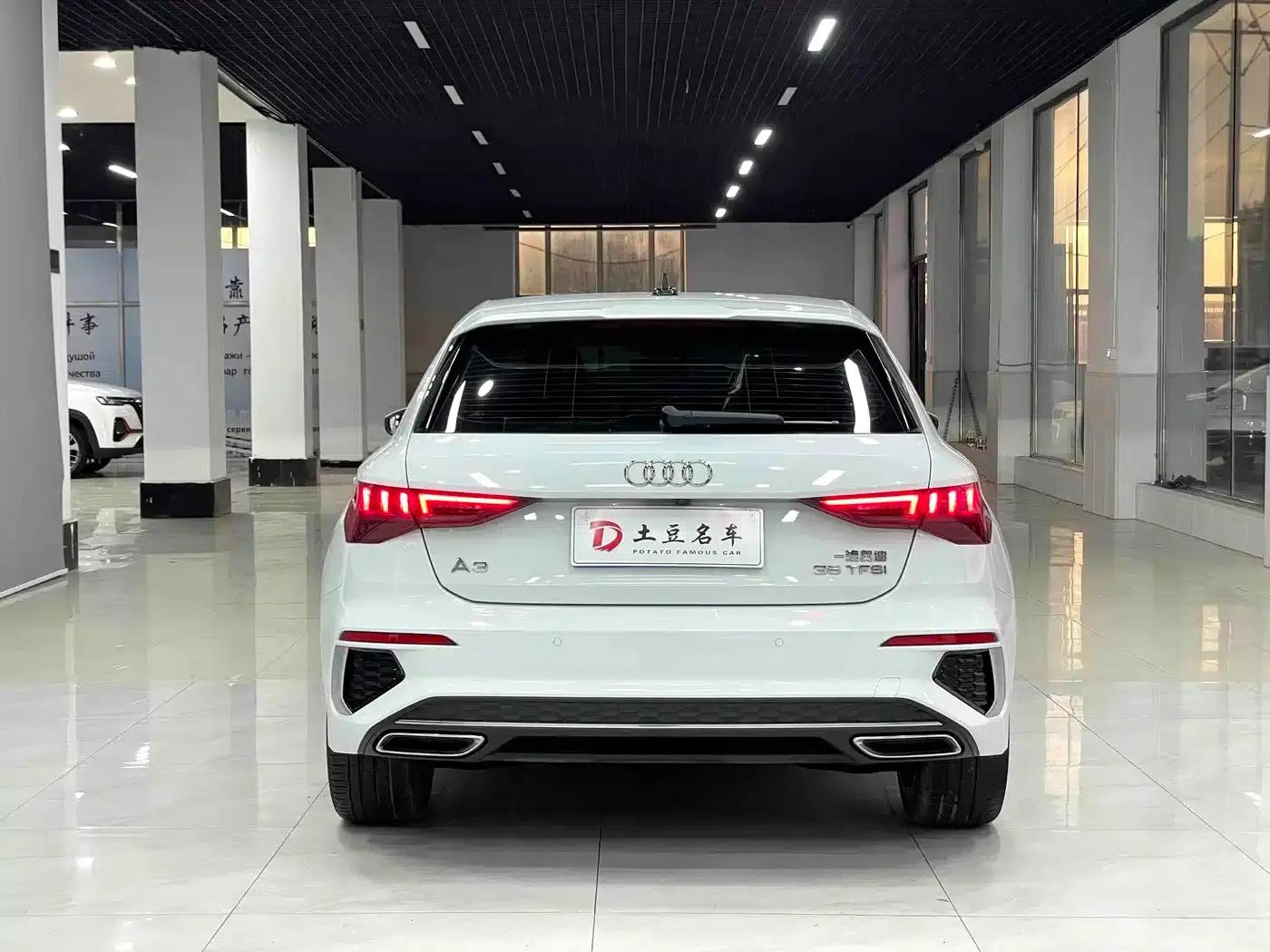 Audi A3 2022 Sportback 35 TFSI Fashion Sport — миниатюра 5