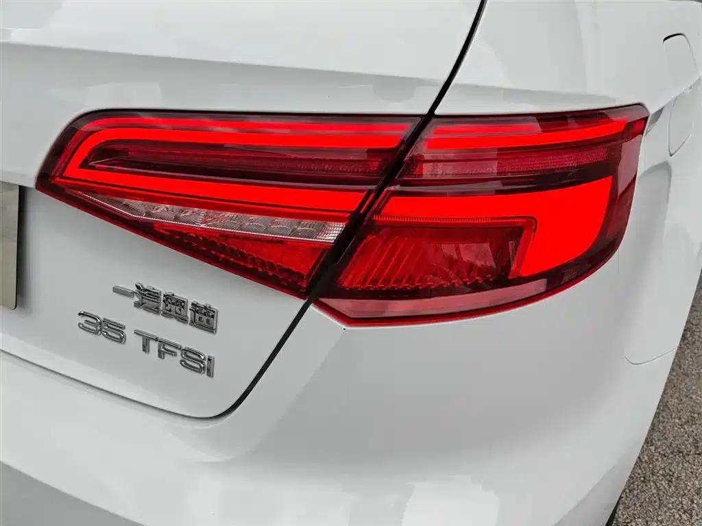 Audi A3 2019 Sportback 35 TFSI Fashion Edition (China VI Emission Standard) — миниатюра 13