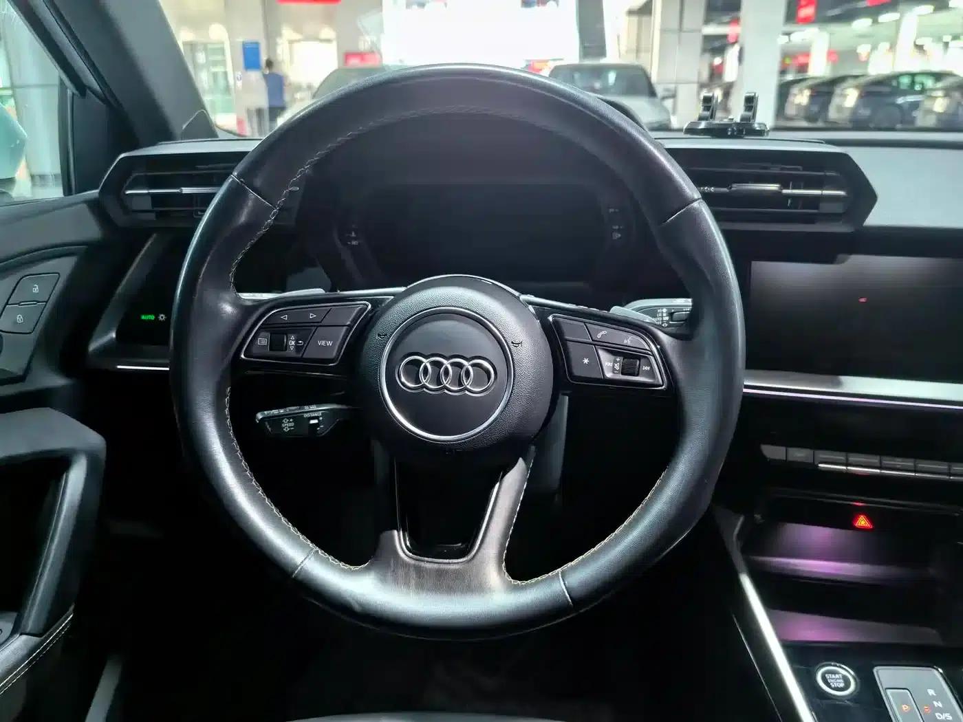 2024 Audi A3 A3L Limousine 35 TFSI Fashion Sport — миниатюра 7