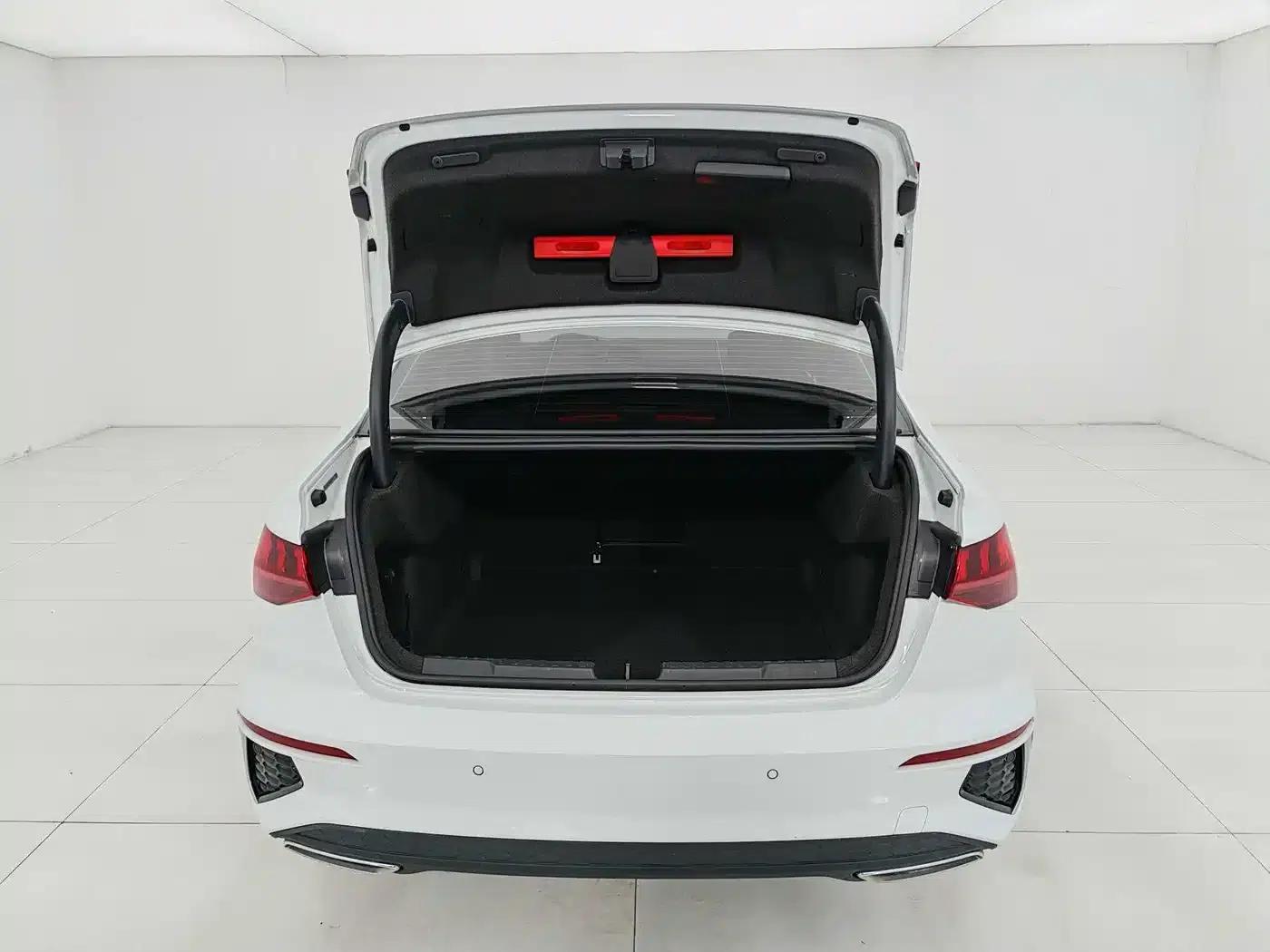 2021 Audi A3 A3L Limousine 35 TFSI Luxury Sport — миниатюра 16