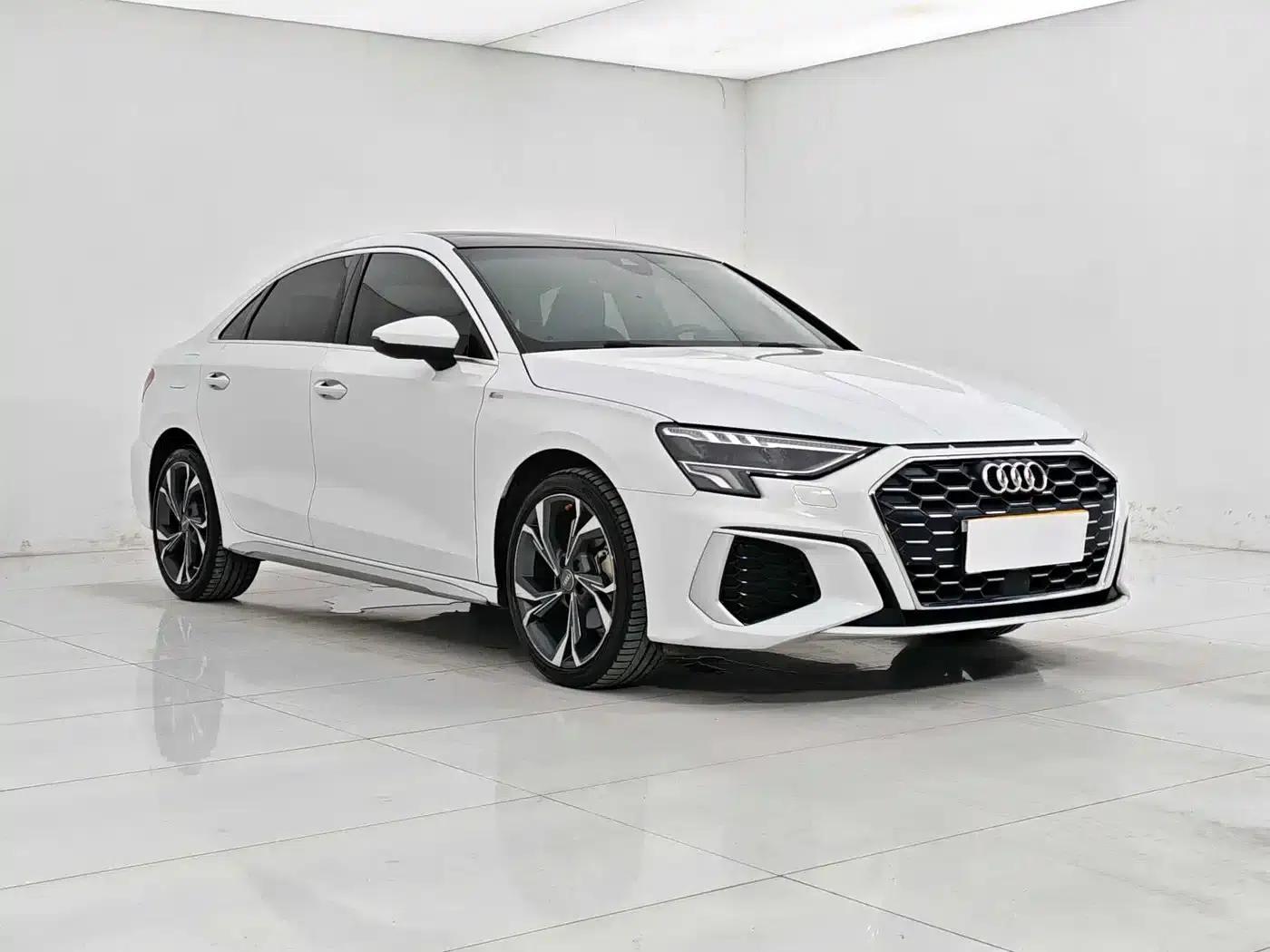 2021 Audi A3 A3L Limousine 35 TFSI Luxury Sport — миниатюра 3