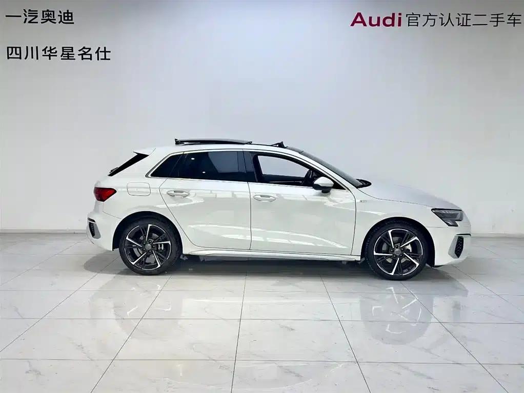 Audi A3 2022 Sportback 35 TFSI Fashion Sport — миниатюра 4