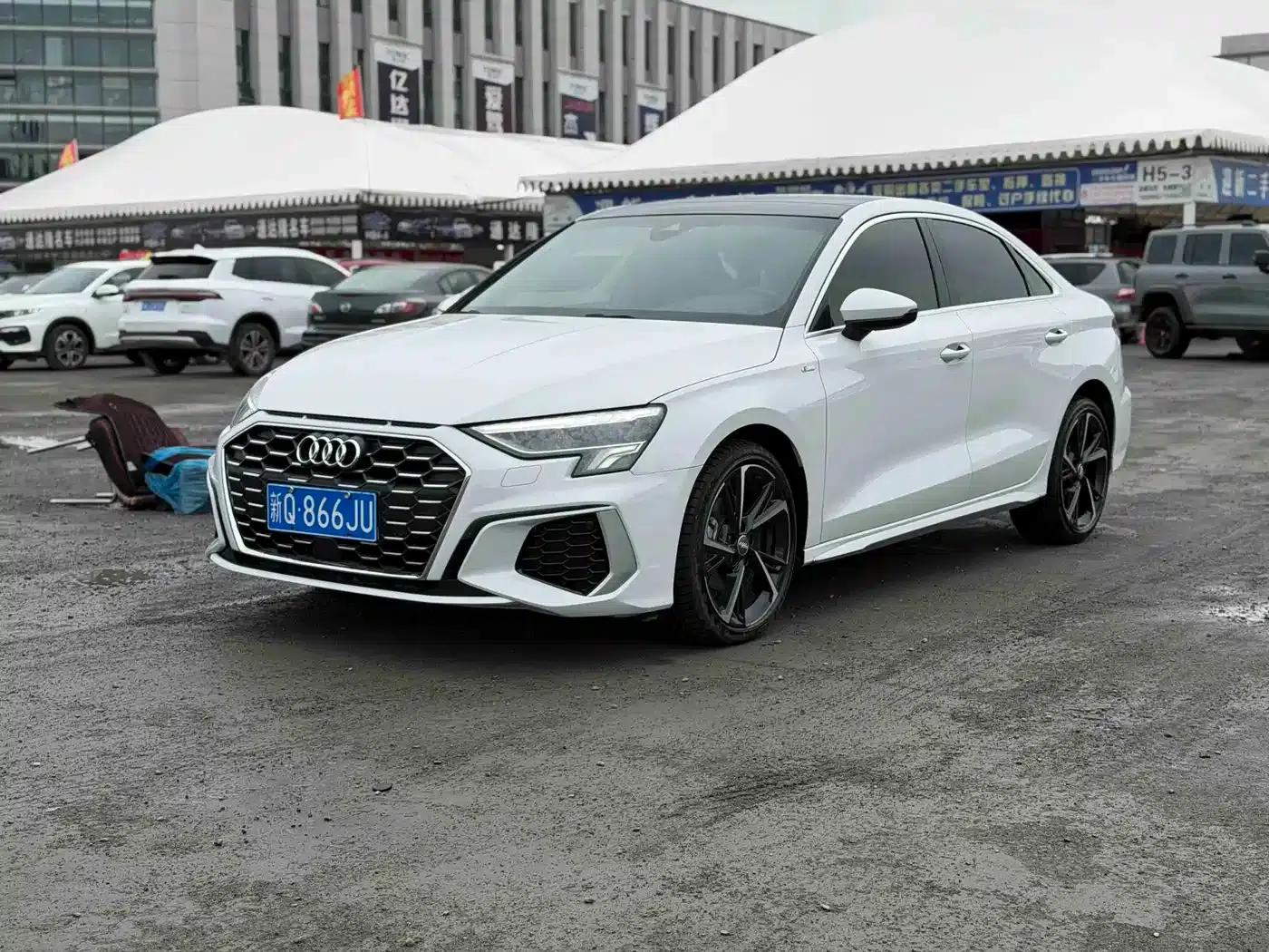 Audi A3 2019 Limousine 35 TFSI Sport (China VI Emission Standard) — миниатюра 1