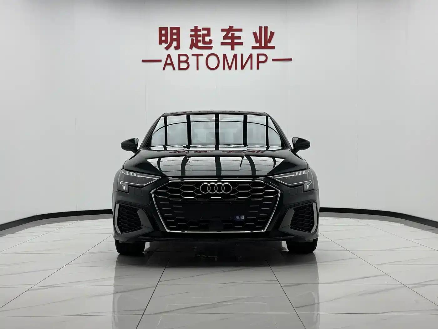 Audi A3 2023 Facelift A3L Limousine 35 TFSI Sporty Edition — миниатюра 2