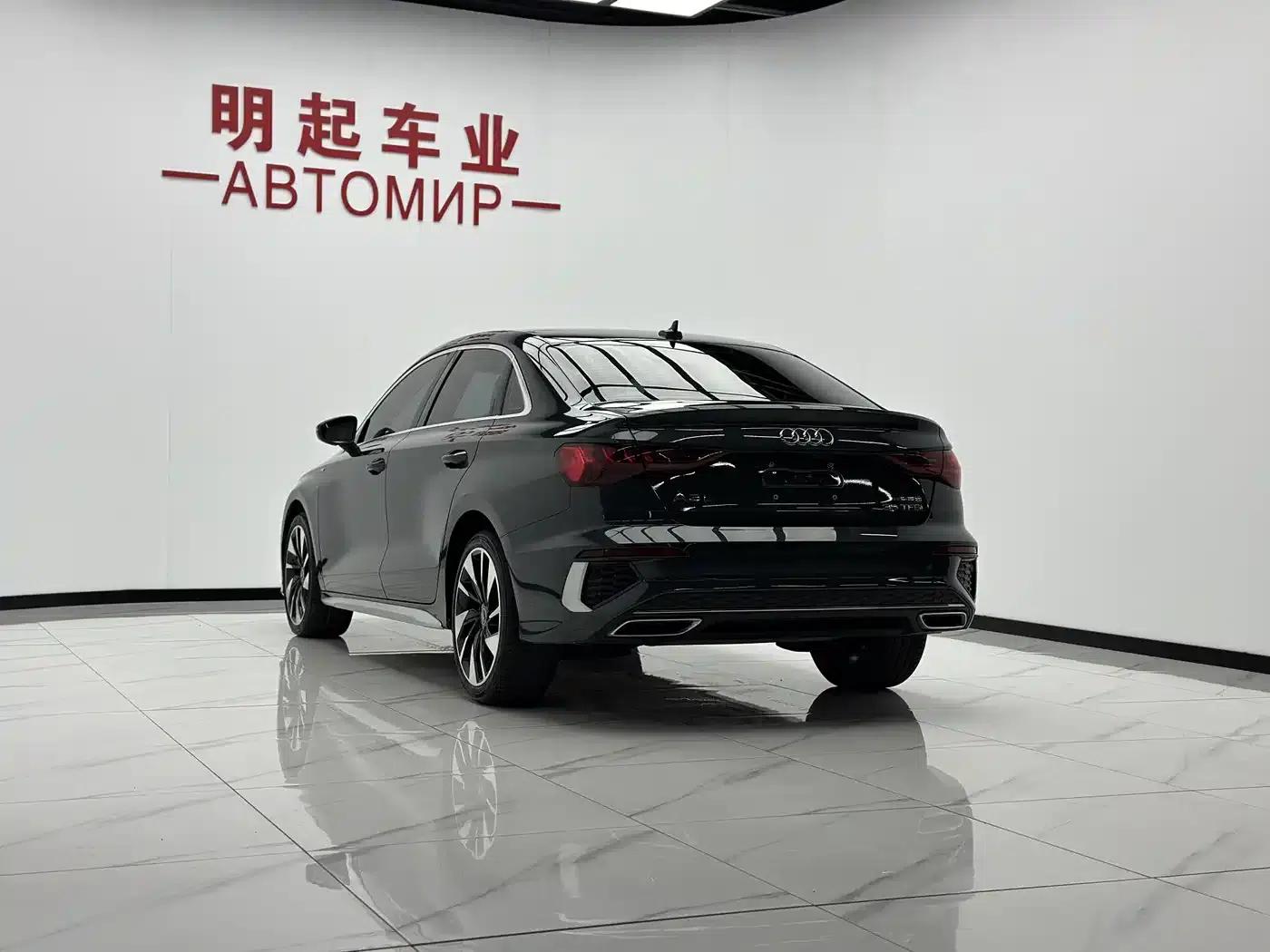 Audi A3 2023 Facelift A3L Limousine 35 TFSI Sporty Edition — миниатюра 8