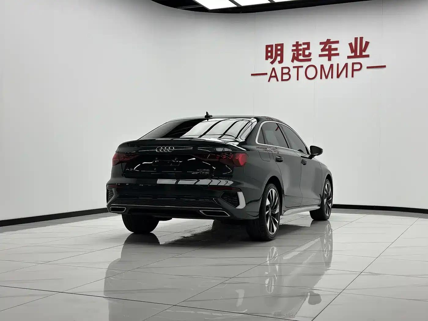 Audi A3 2023 Facelift A3L Limousine 35 TFSI Sporty Edition — миниатюра 9