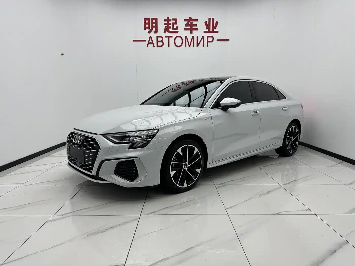 2023 Audi A3 A3L Limousine 35 TFSI Fashion Sport — миниатюра 1