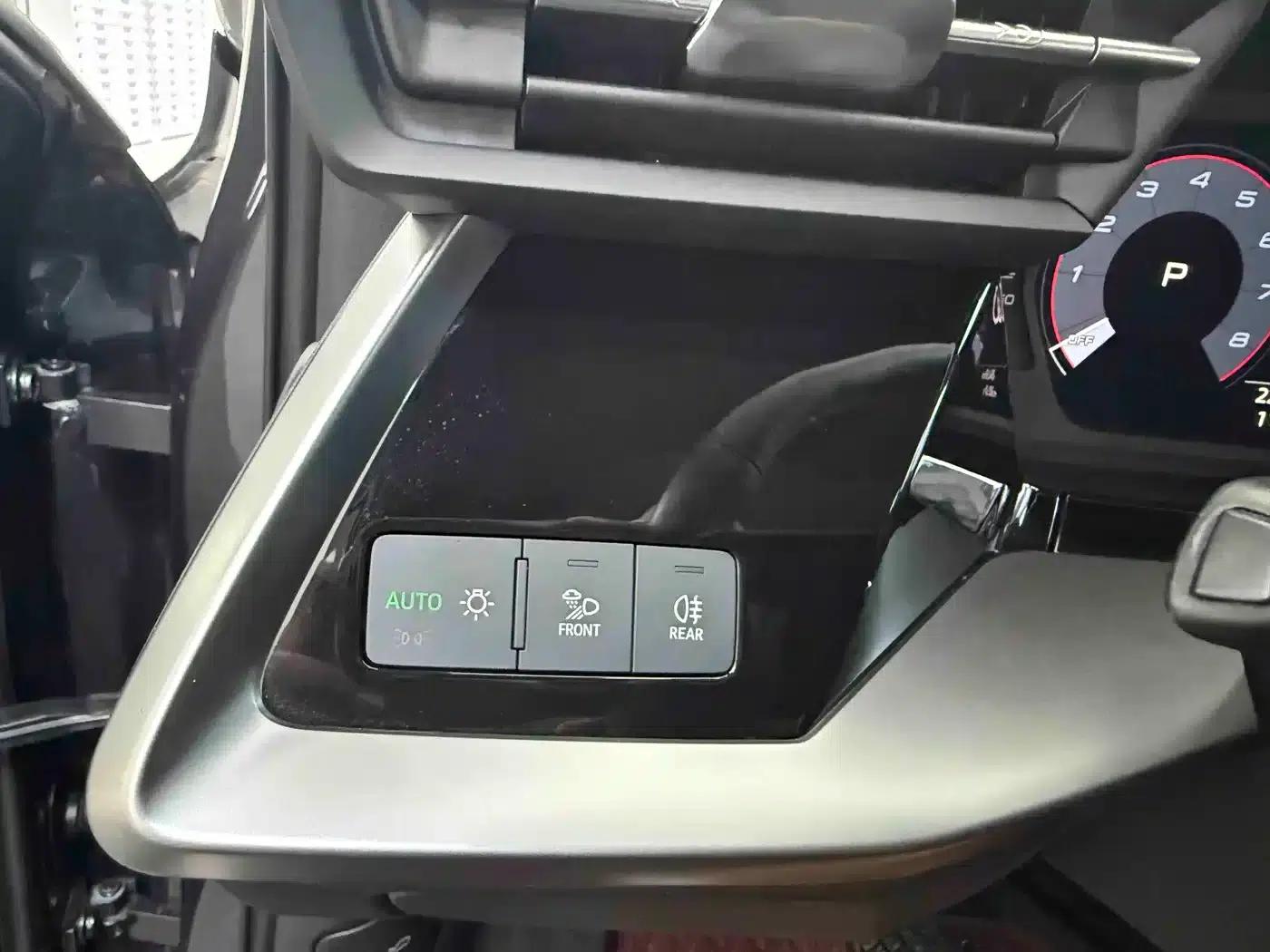Audi A3 2022 Sportback 35 TFSI Fashion Sport — миниатюра 12