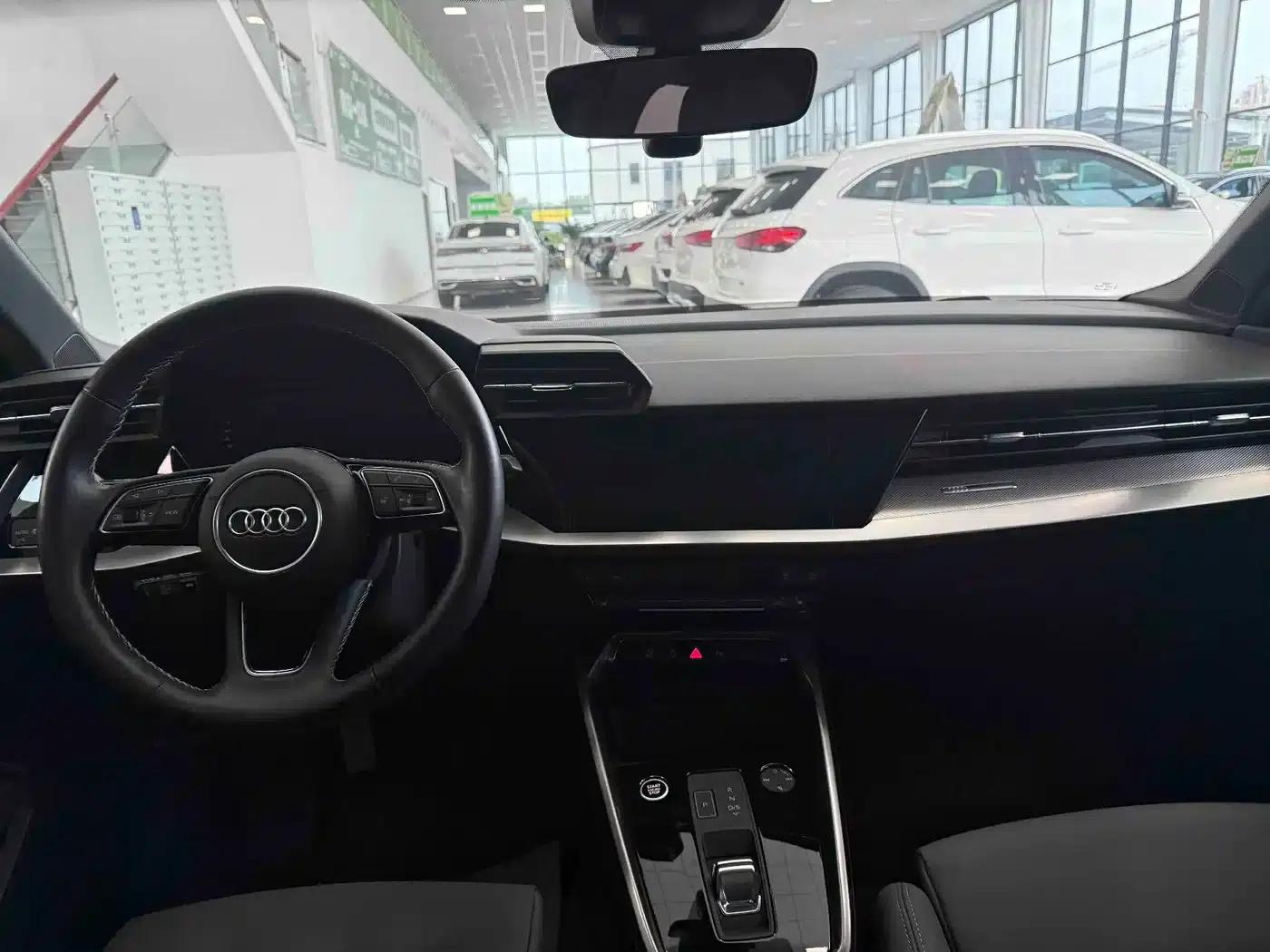 Audi A3 2022 Sportback 35 TFSI Fashion Sport — миниатюра 19