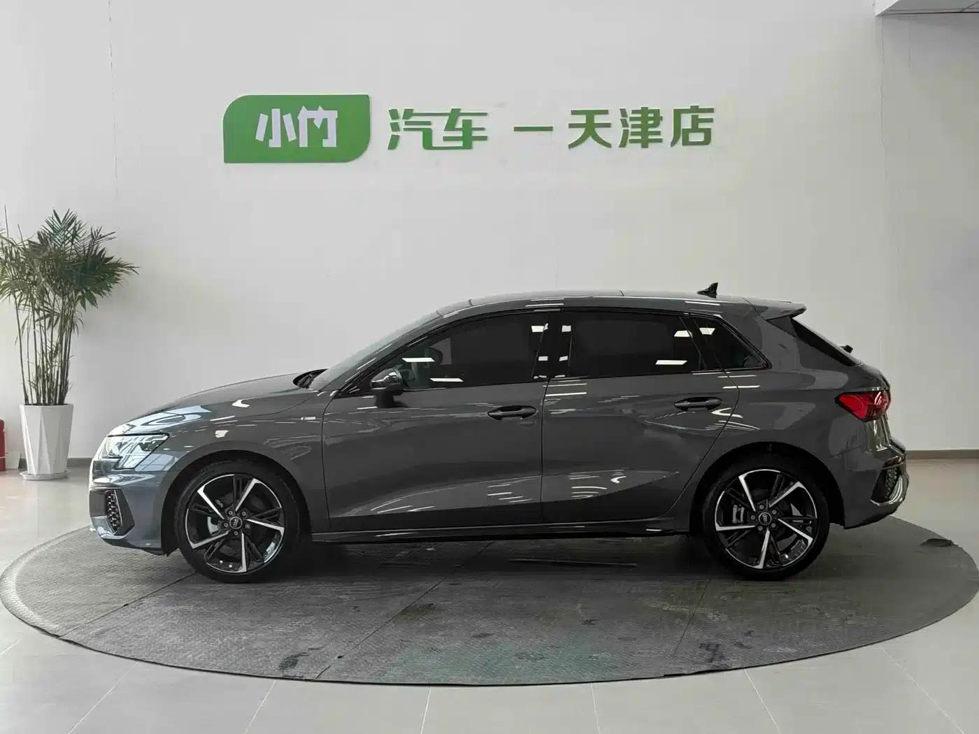 Audi A3 2022 Sportback 35 TFSI Fashion Sport — миниатюра 8