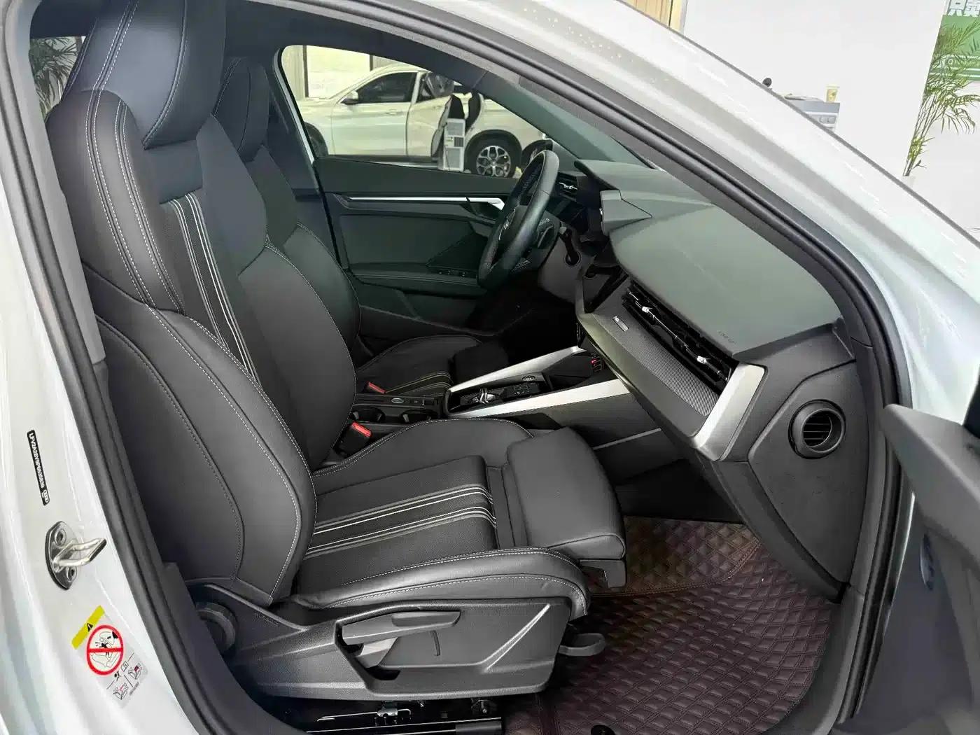 Audi A3 2023 Facelift A3L Limousine 35 TFSI Sporty Edition — миниатюра 12