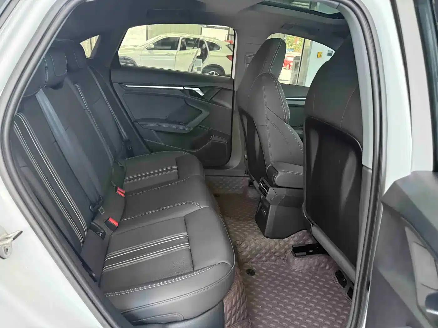 Audi A3 2023 Facelift A3L Limousine 35 TFSI Sporty Edition — миниатюра 19