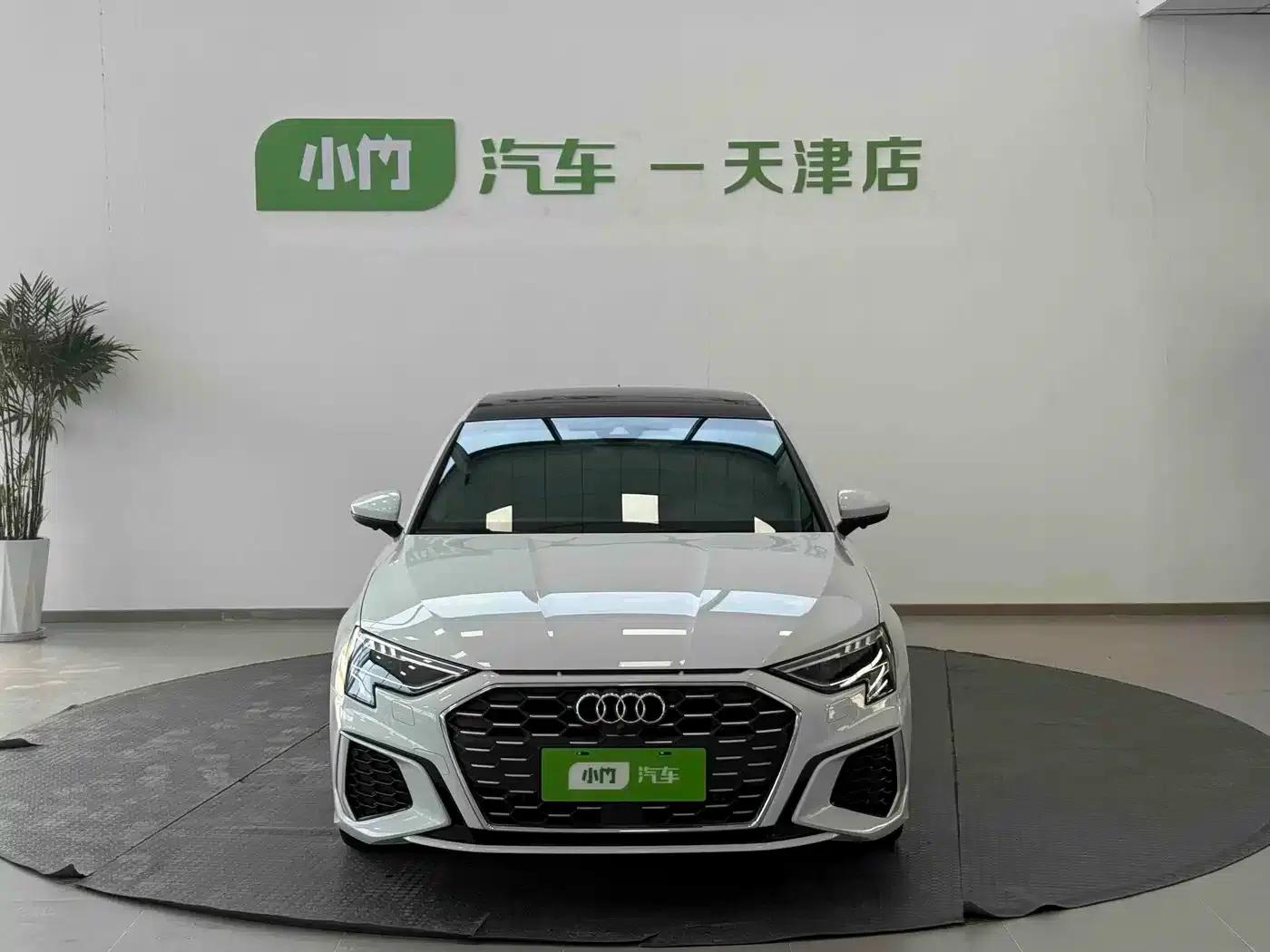 Audi A3 2023 Facelift A3L Limousine 35 TFSI Sporty Edition — миниатюра 7