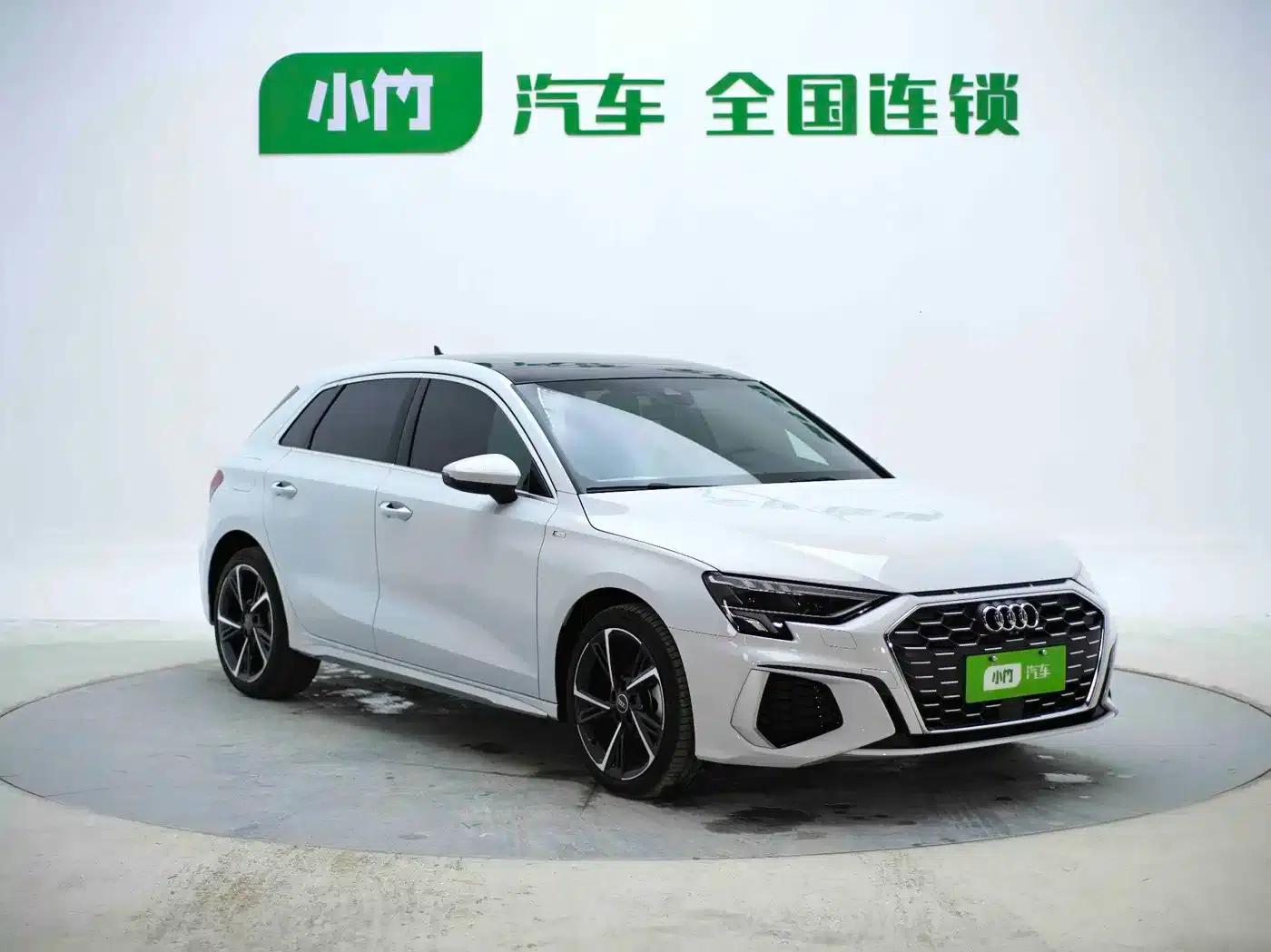 Audi A3 2023 Sportback 35 TFSI Fashion Sport — миниатюра 3