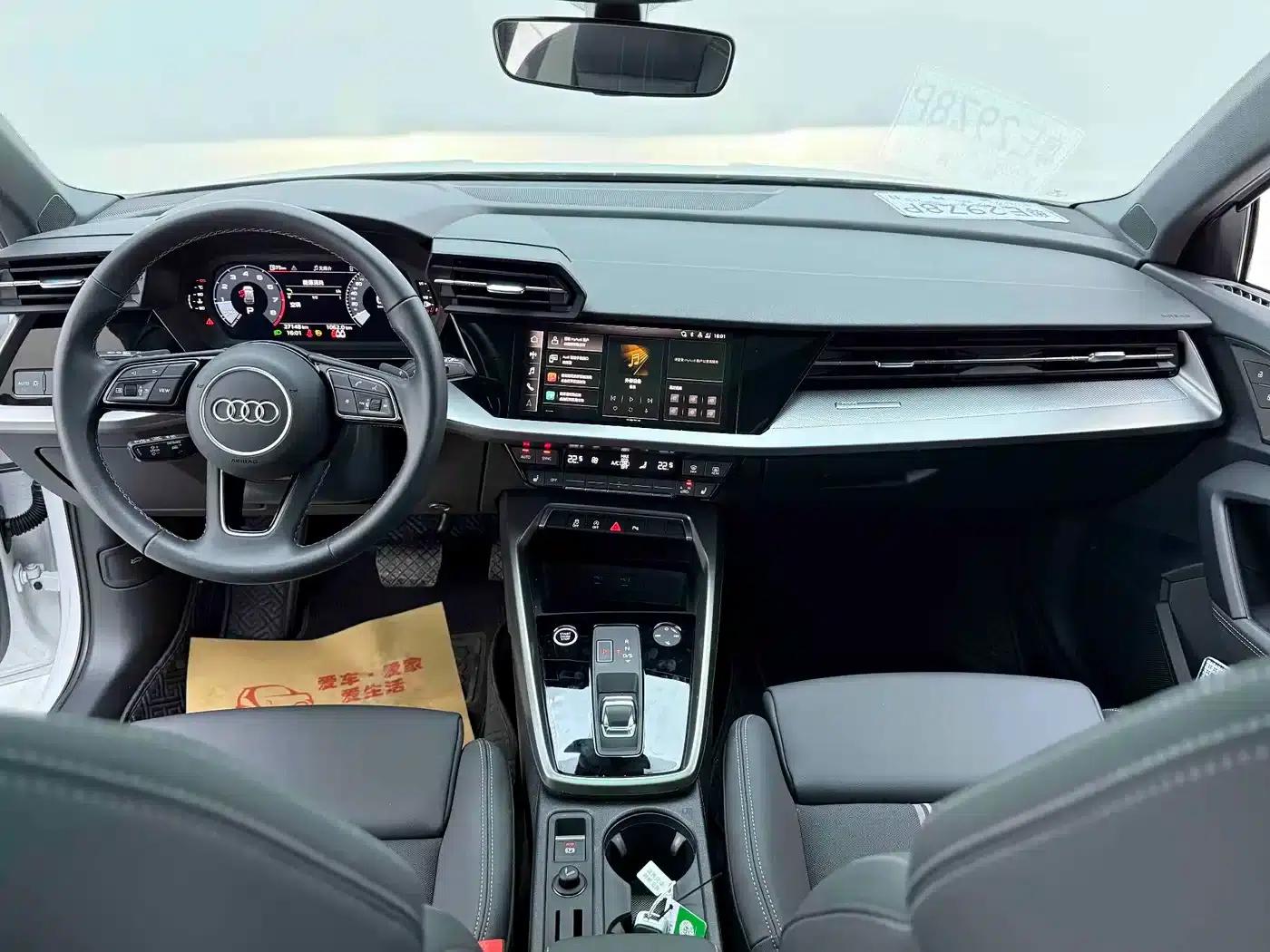 Audi A3 2023 Sportback 35 TFSI Fashion Sport — миниатюра 28