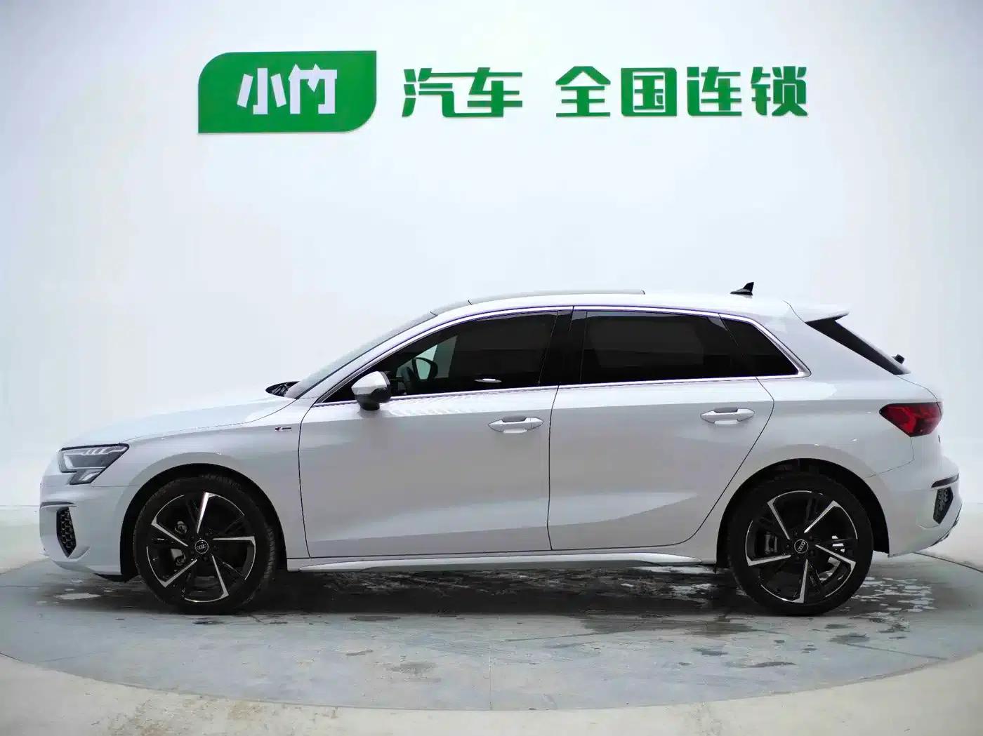 Audi A3 2023 Sportback 35 TFSI Fashion Sport — миниатюра 5