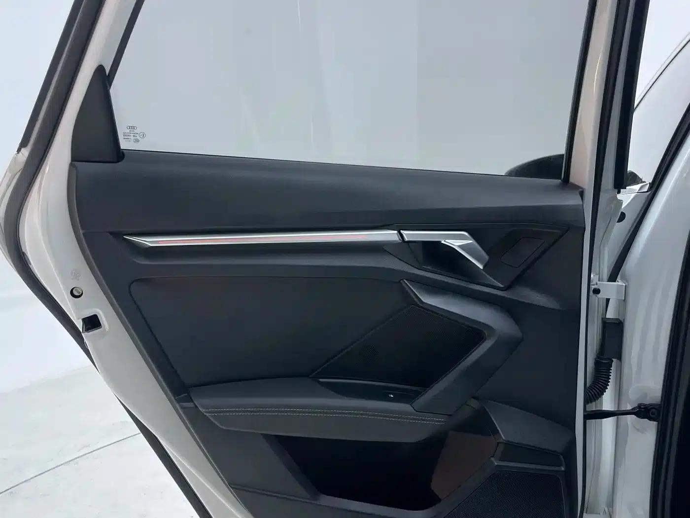 Audi A3 2022 Sportback 35 TFSI Fashion Sport — миниатюра 20