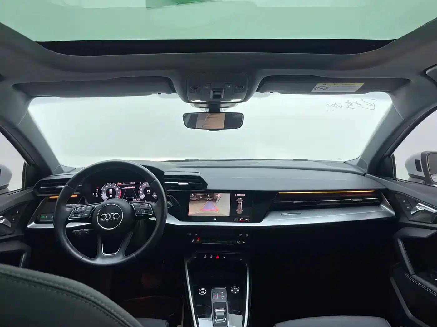 Audi A3 2022 Sportback 35 TFSI Fashion Sport — миниатюра 23