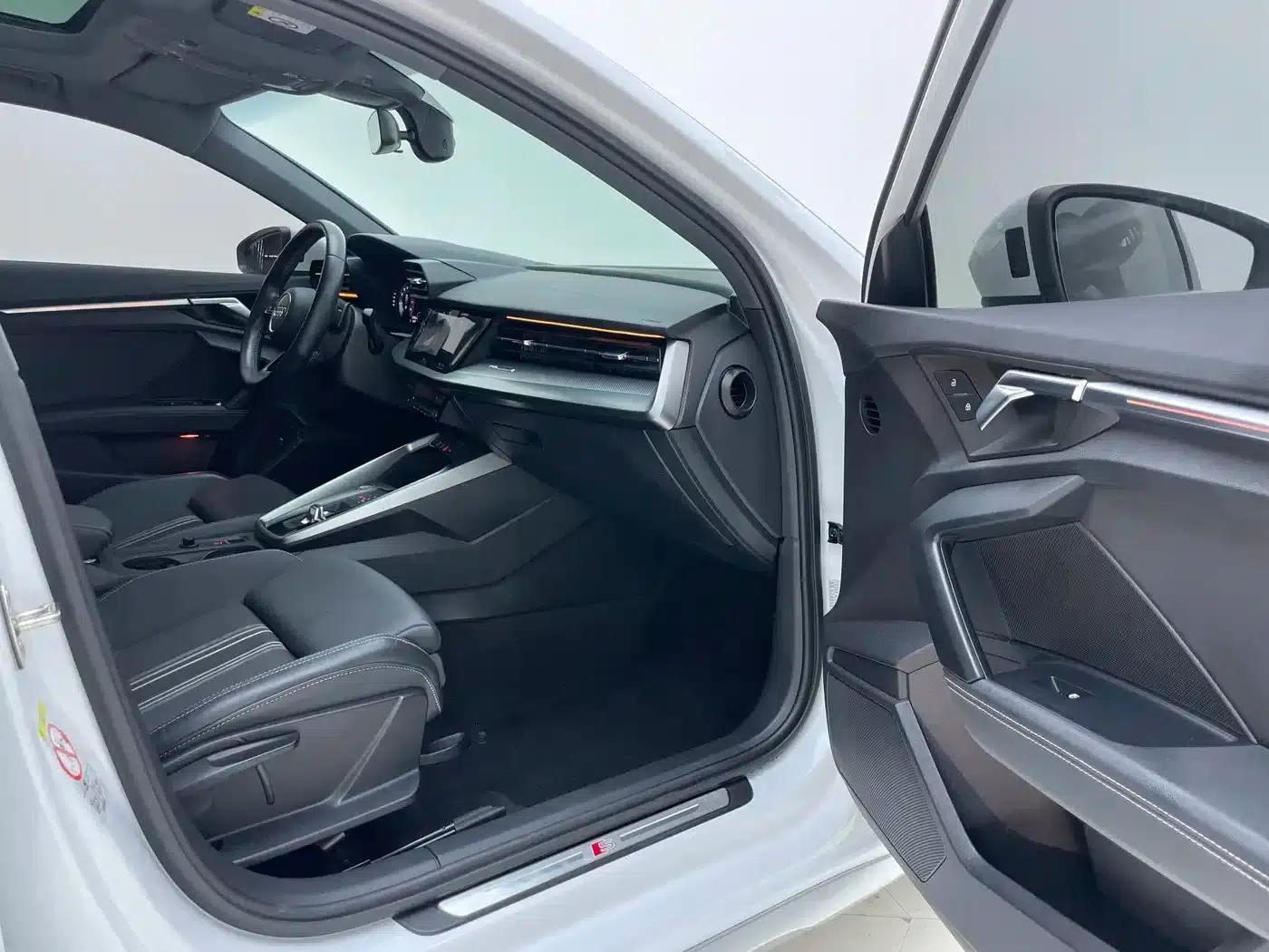 Audi A3 2022 Sportback 35 TFSI Fashion Sport — миниатюра 30