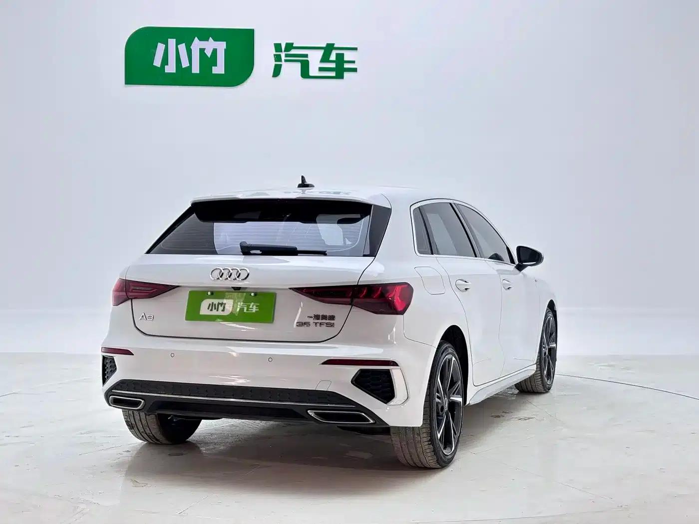 Audi A3 2022 Sportback 35 TFSI Fashion Sport — миниатюра 4