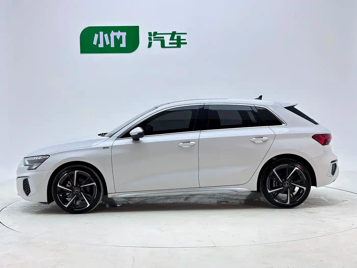 Audi A3 2022 Sportback 35 TFSI Fashion Sport — миниатюра 8