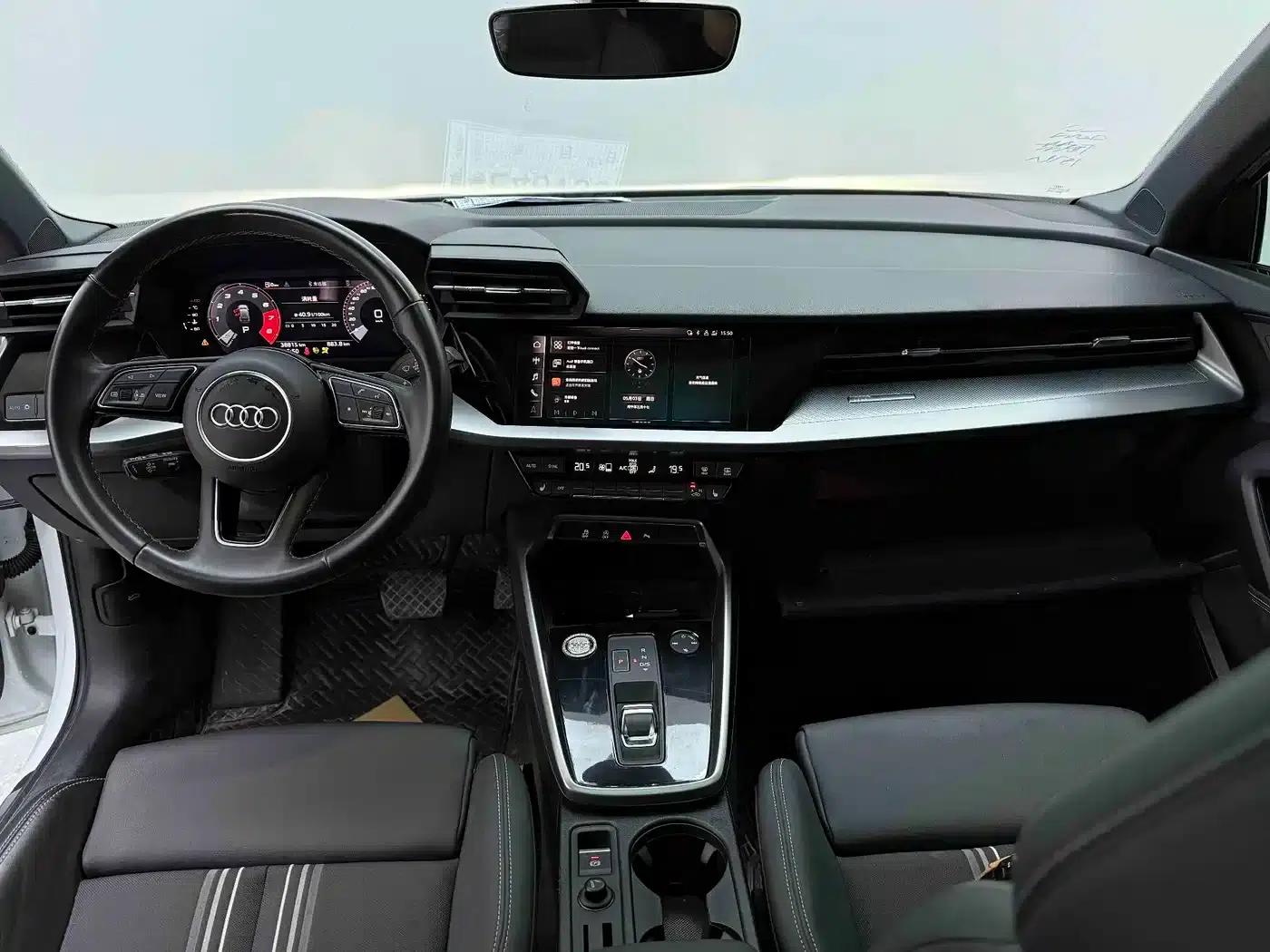 Audi A3 2023 Sportback 35 TFSI Fashion Sport — миниатюра 17
